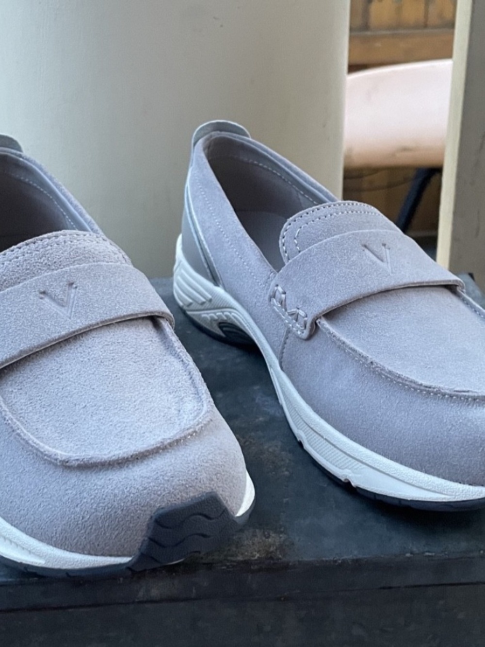 Women's Vionic Gray Slip-on "Walk Roam Slip on" Sneakers Size 8 - Picture 6 of 7